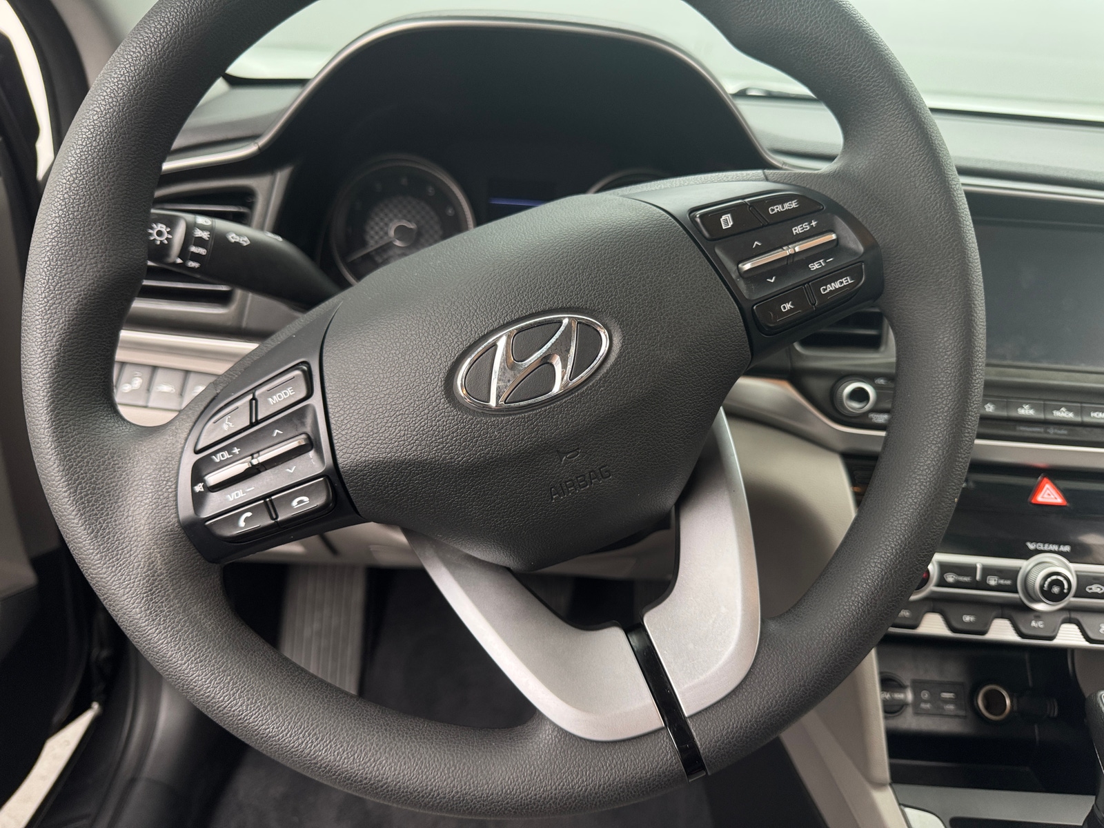Thumbnail: 2020 Hyundai Elantra - 5