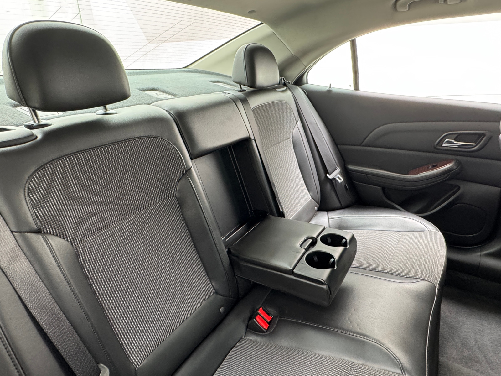 Thumbnail: 2013 Chevrolet Malibu - 6