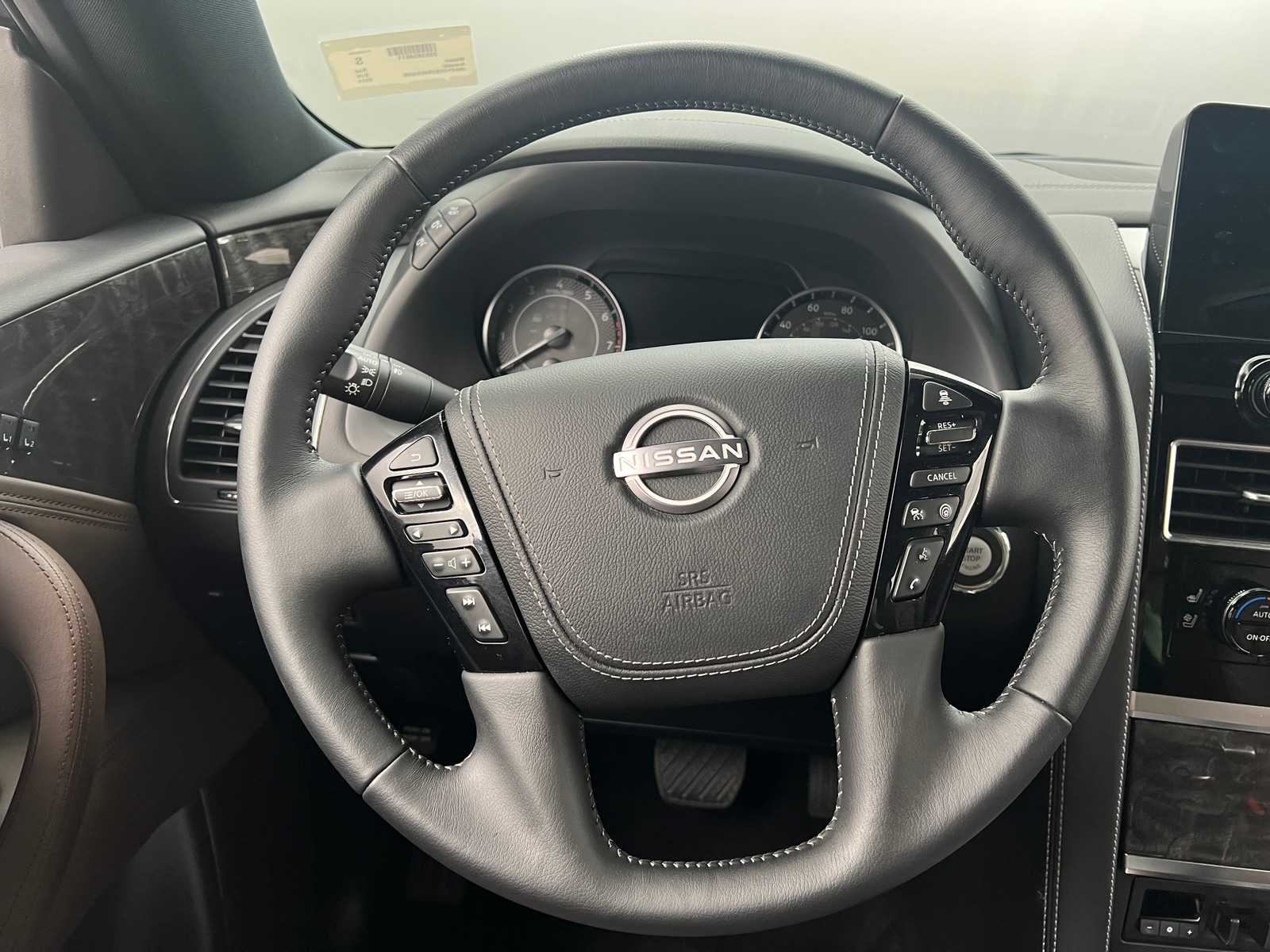 Thumbnail: 2024 Nissan Armada - 4