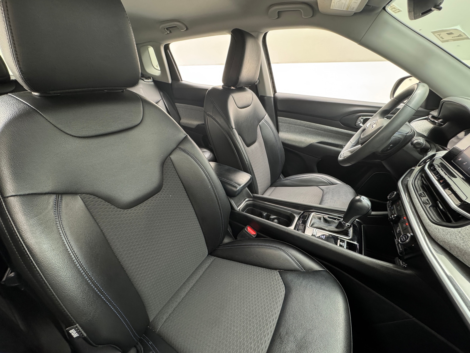Thumbnail: 2022 Jeep Compass - 2