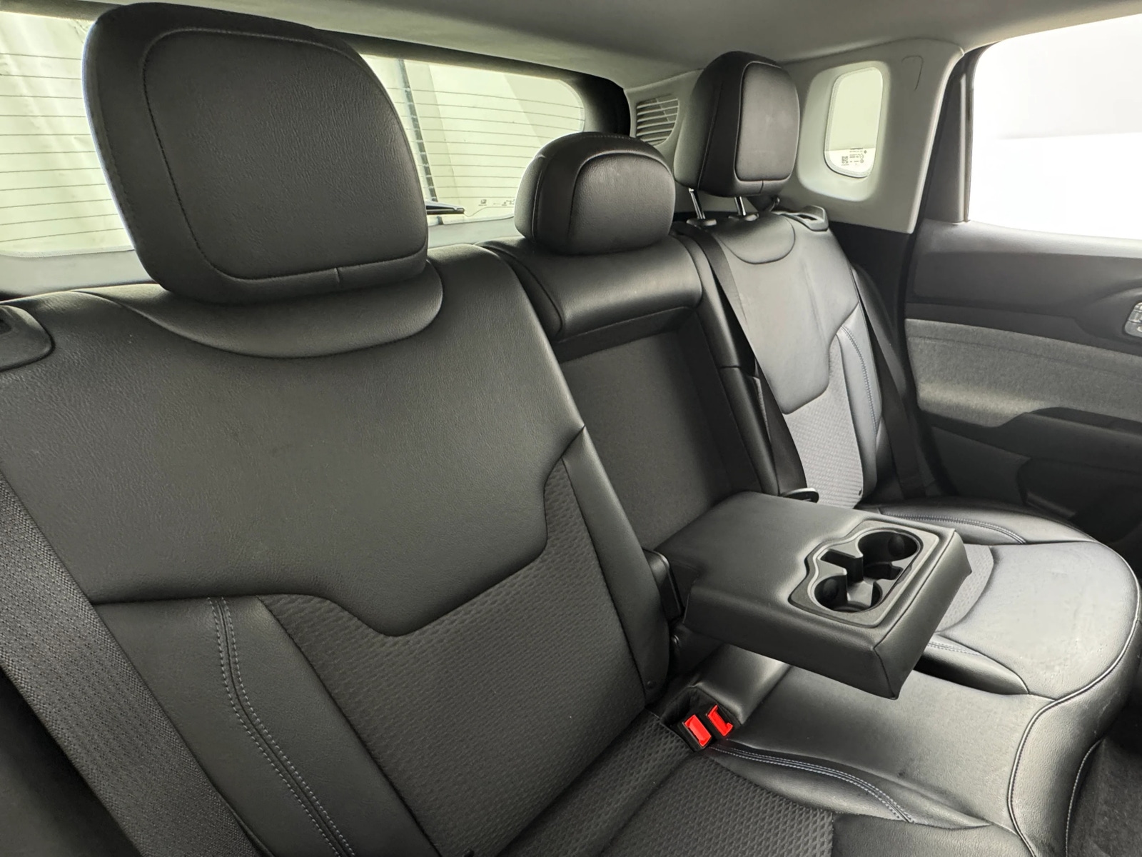 Thumbnail: 2022 Jeep Compass - 6
