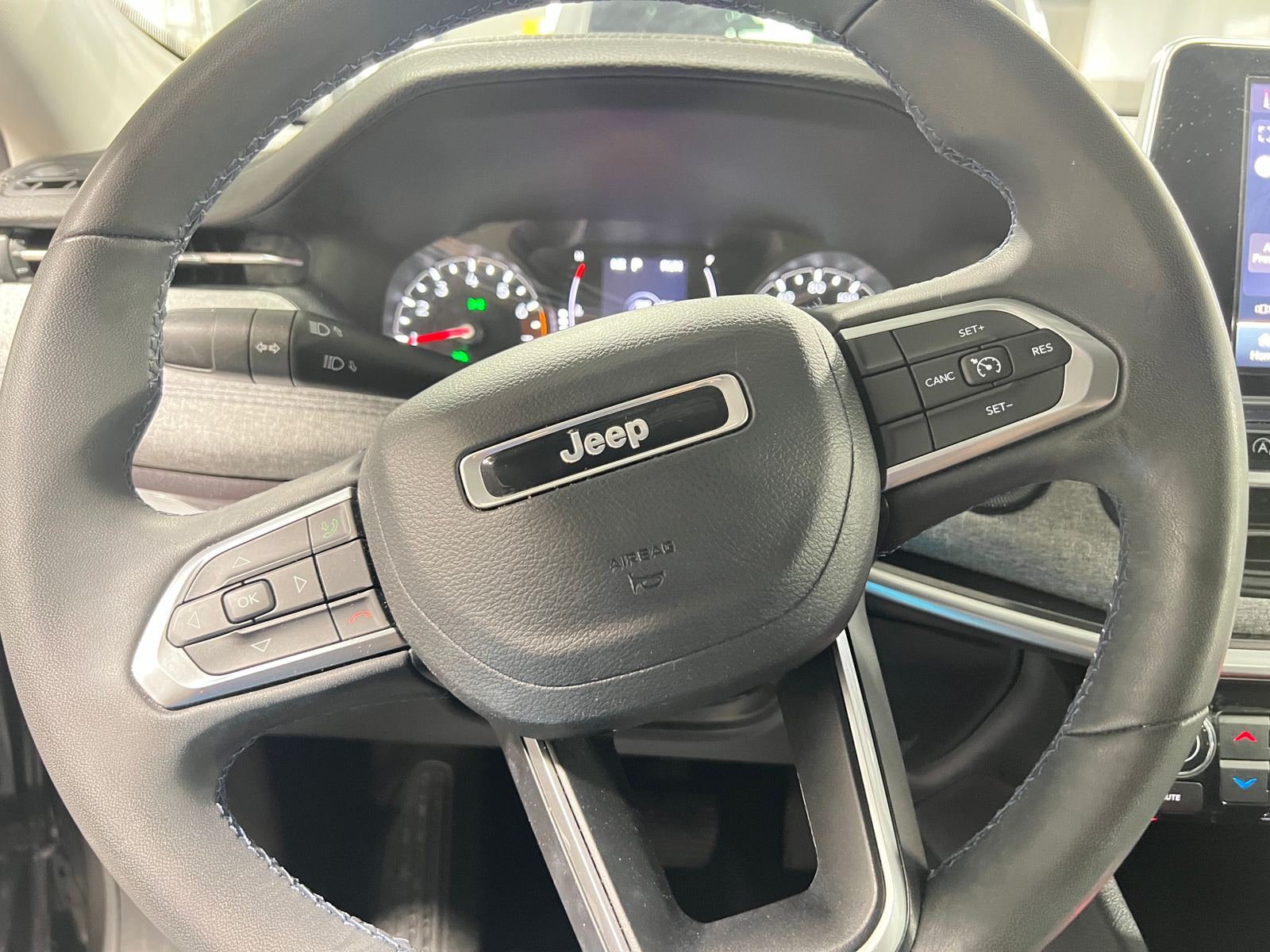 Thumbnail: 2022 Jeep Compass - 5