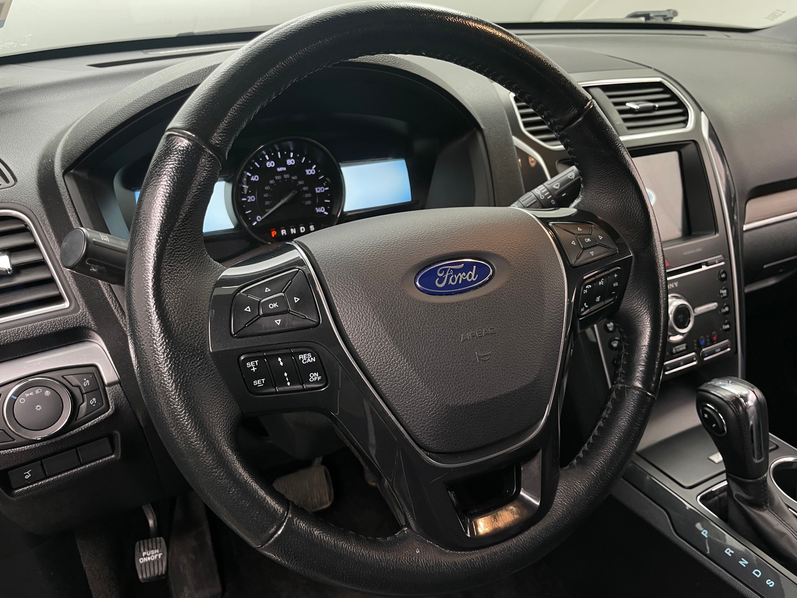 Thumbnail: 2018 Ford Explorer - 4