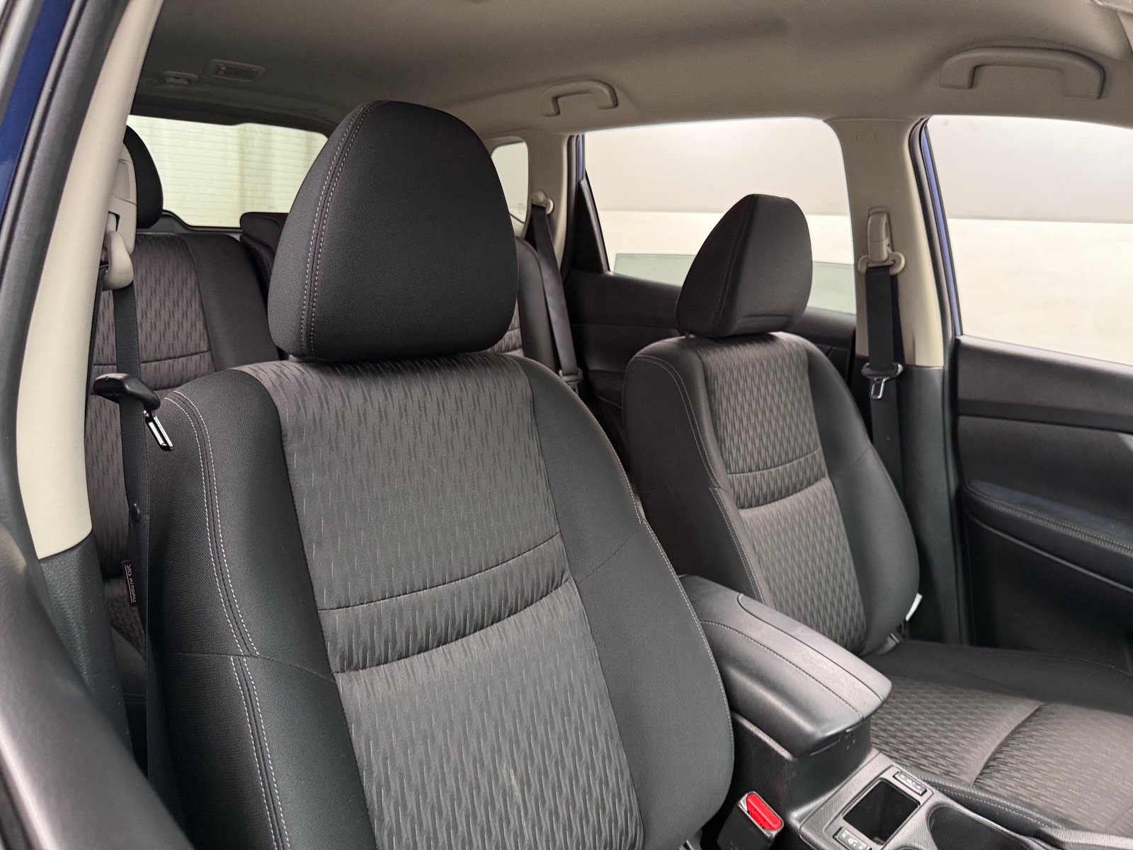 Thumbnail: 2018 Nissan Rogue - 2