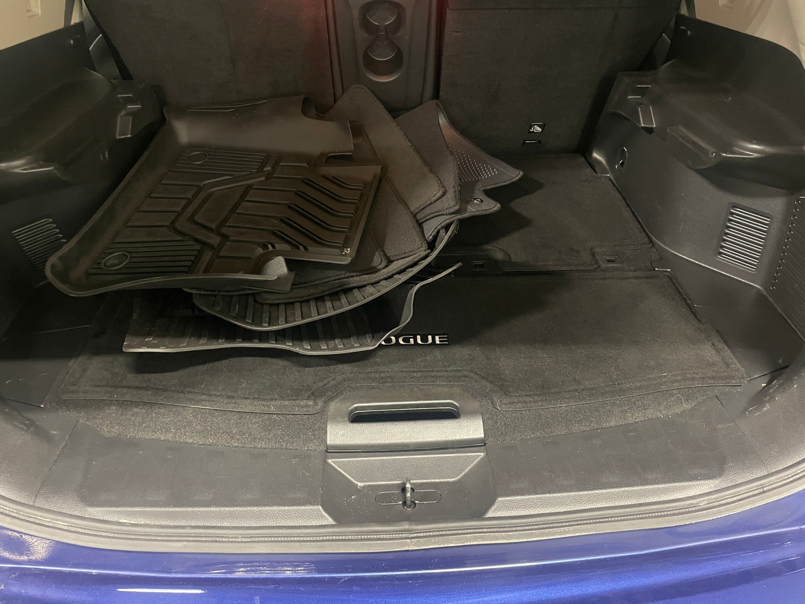 Thumbnail: 2018 Nissan Rogue - 7