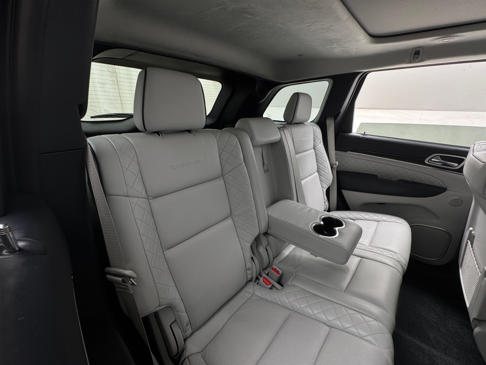 Thumbnail: 2020 Jeep Grand Cherokee - 5