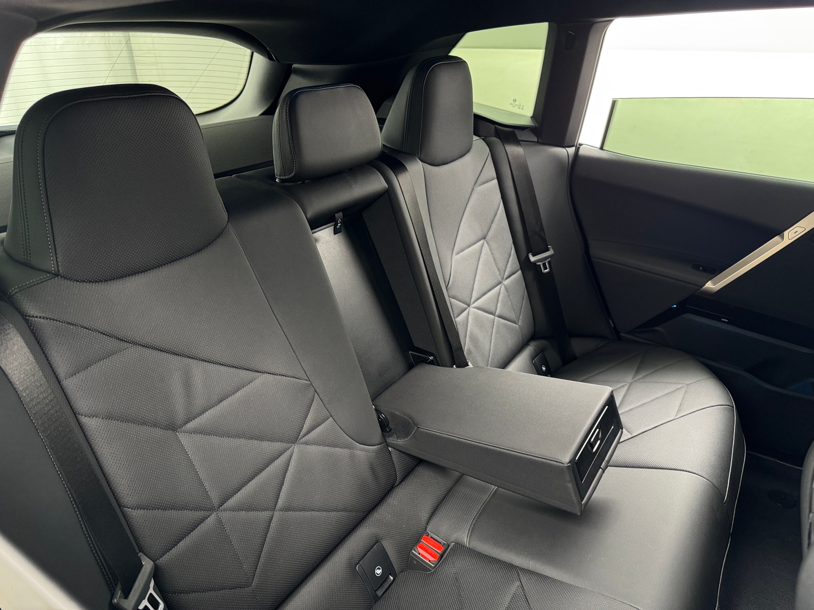 Thumbnail: 2025 BMW iX - 5