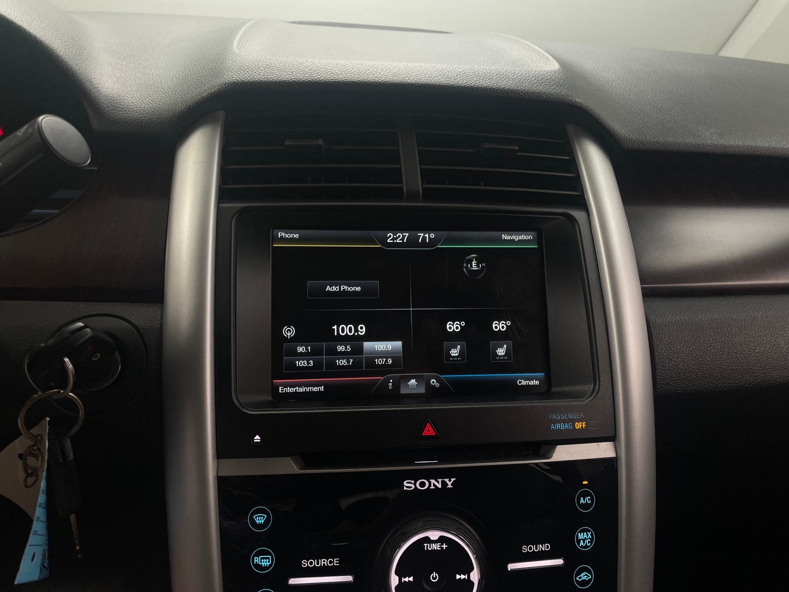 Thumbnail: 2014 Ford Edge - 3