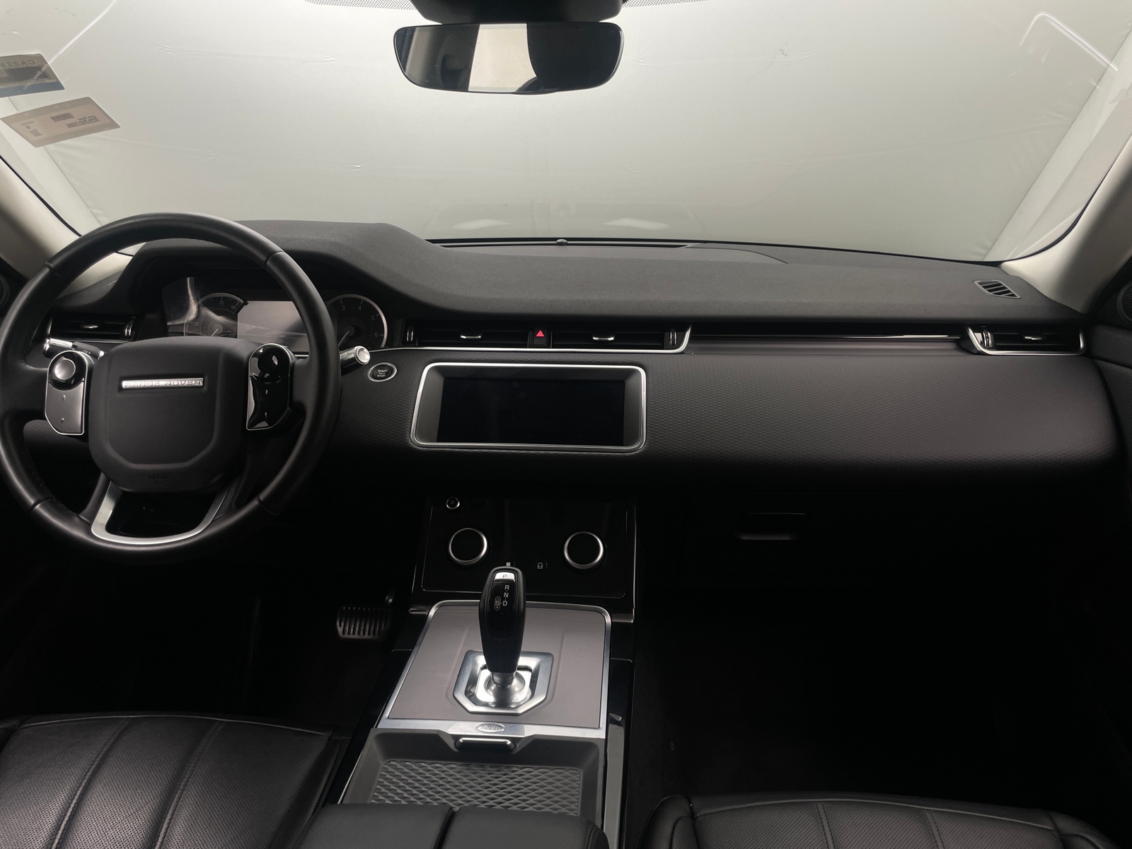 Thumbnail: 2020 Land Rover Range Rover Evoque - 3