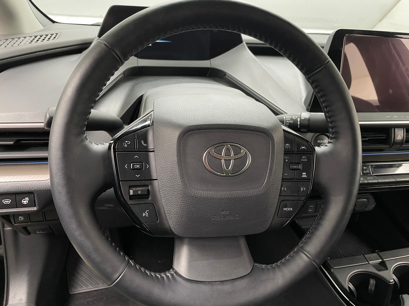 Thumbnail: 2023 Toyota Prius - 4