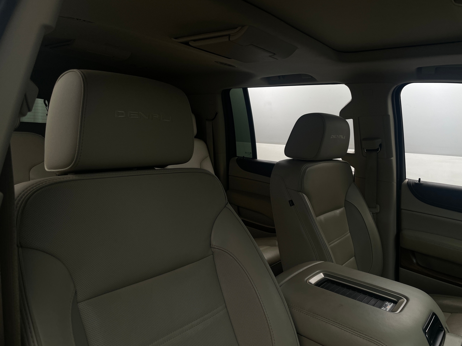 Thumbnail: 2020 GMC Yukon XL - 2