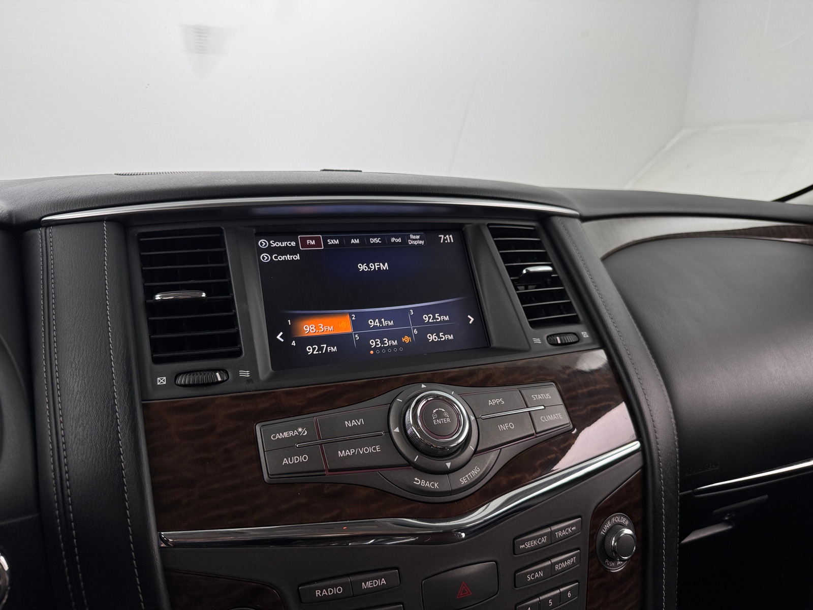 Thumbnail: 2018 Nissan Armada - 3