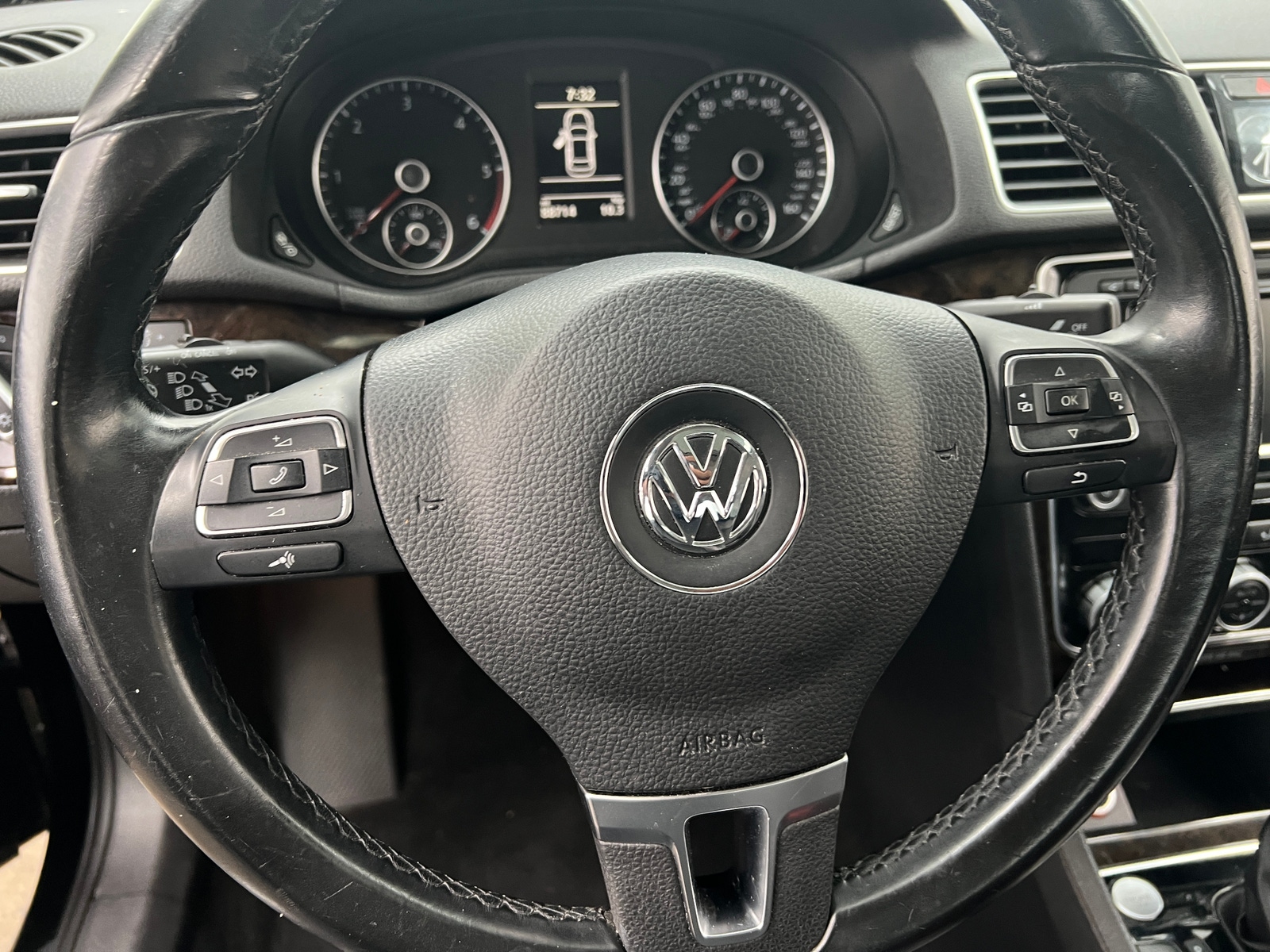 Thumbnail: 2015 Volkswagen Passat - 4