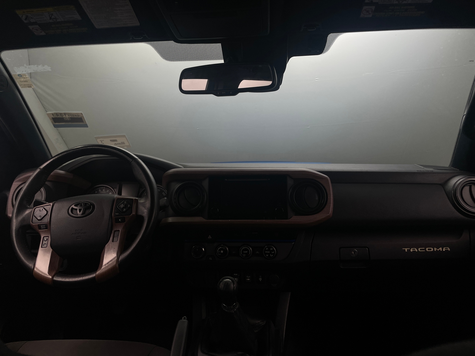 Thumbnail: 2018 Toyota Tacoma - 3