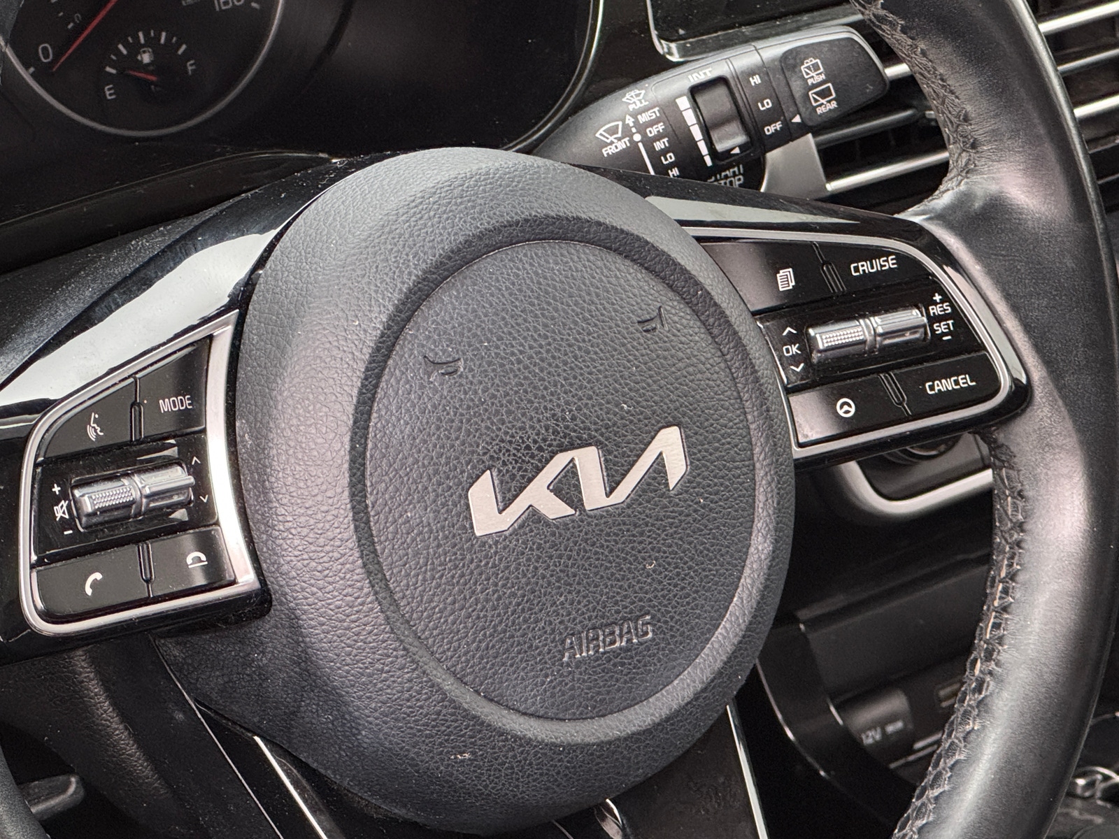 Thumbnail: 2022 Kia Seltos - 4