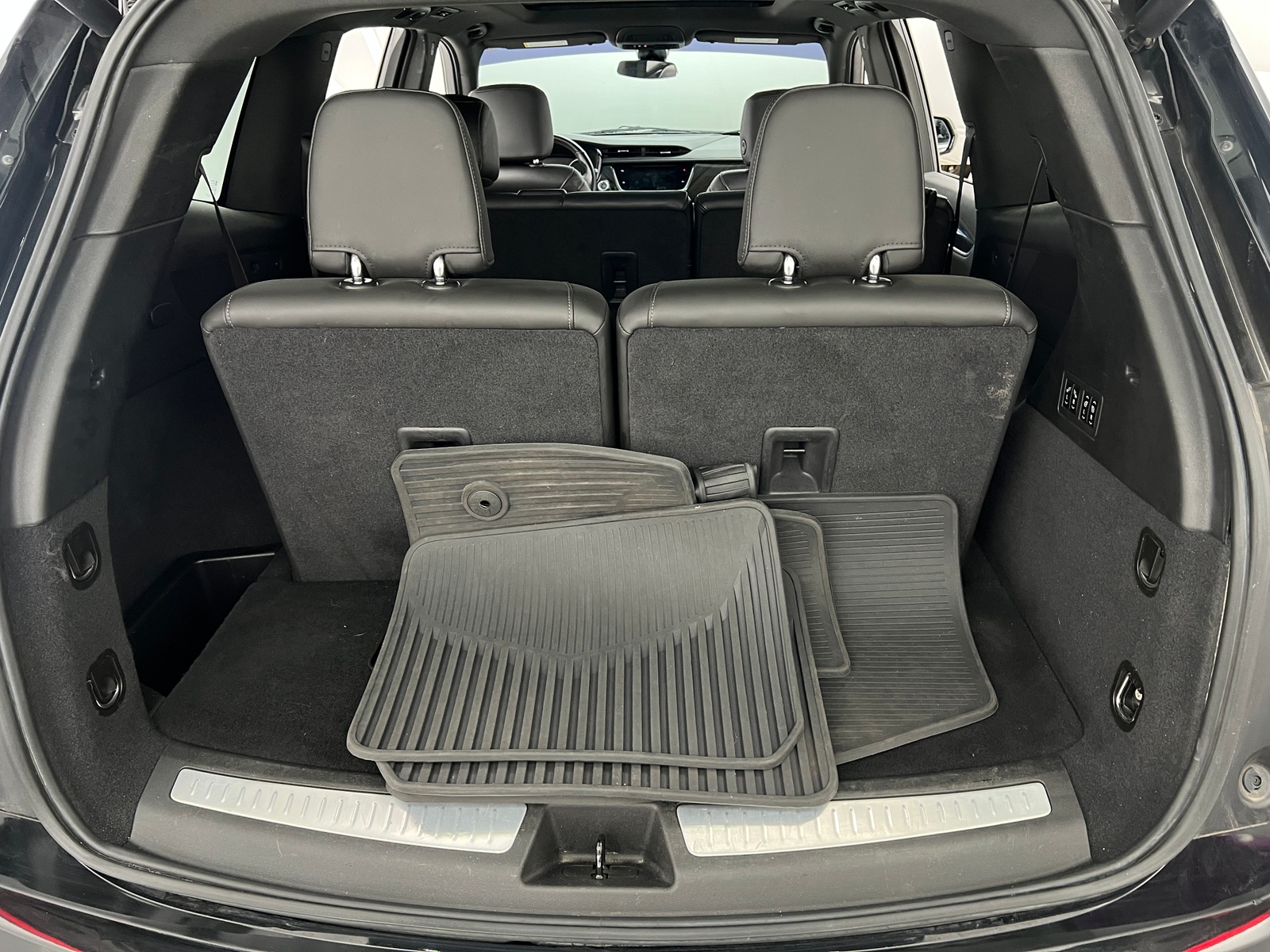Thumbnail: 2020 Cadillac XT6 - 6