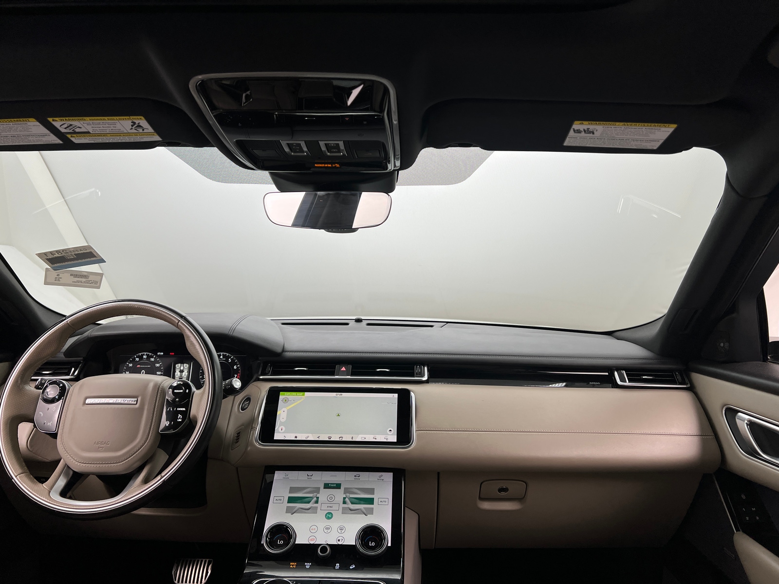 Thumbnail: 2018 Land Rover Range Rover Velar - 2