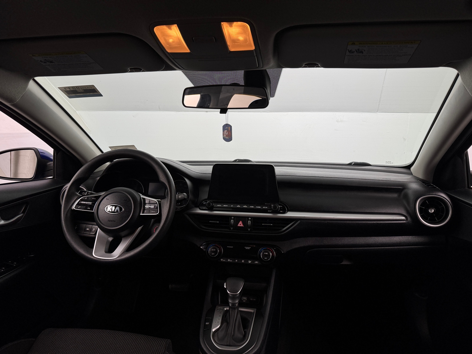 Thumbnail: 2019 Kia Forte - 3
