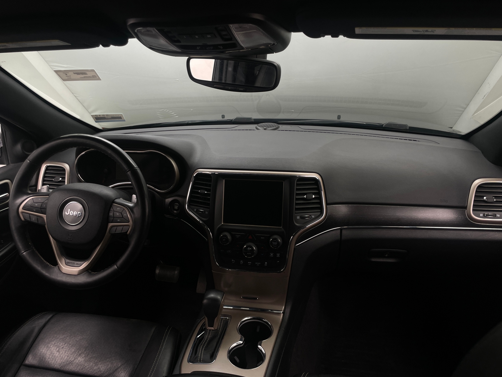 Thumbnail: 2017 Jeep Grand Cherokee - 2