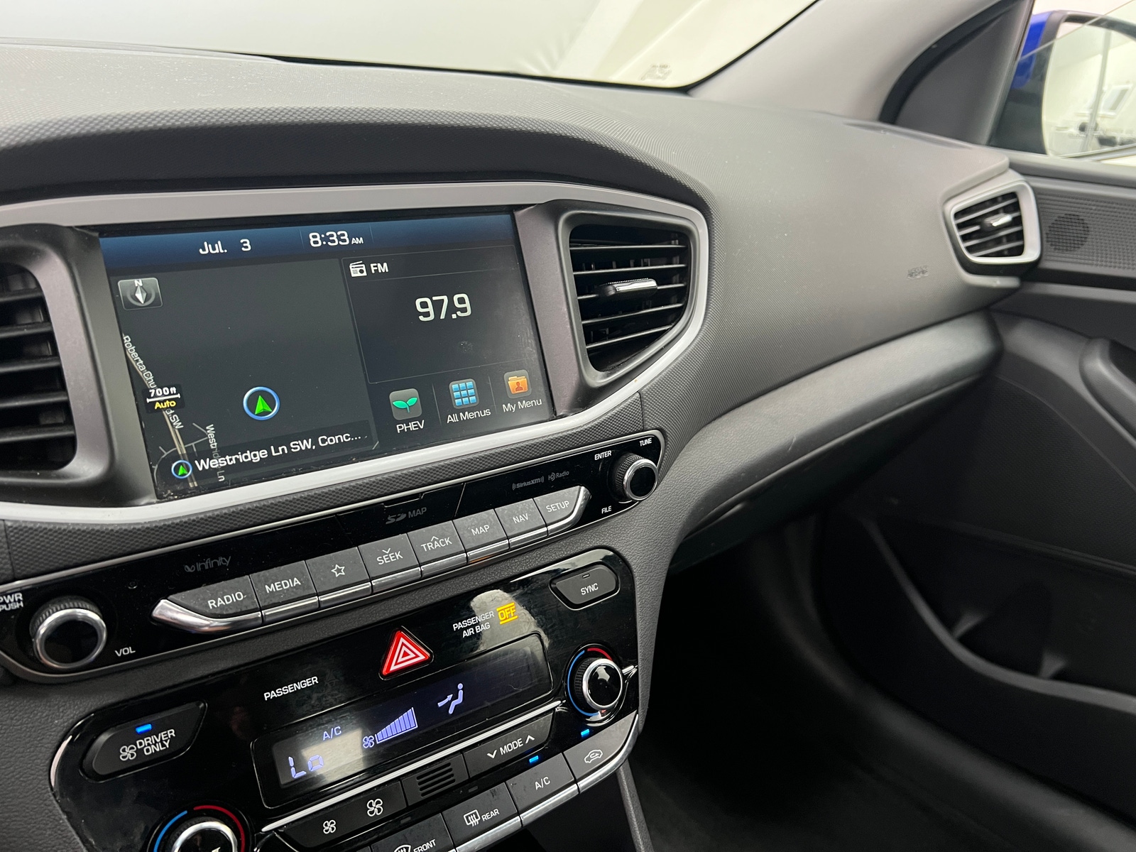 Thumbnail: 2019 Hyundai Ioniq - 3