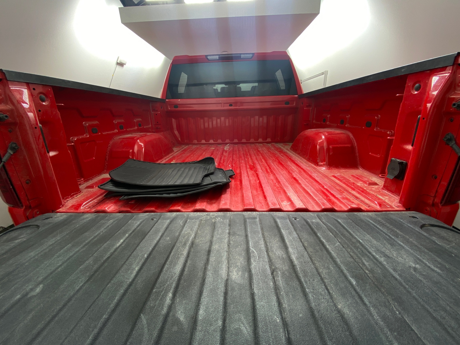 Thumbnail: 2023 Chevrolet Silverado 1500 - 7
