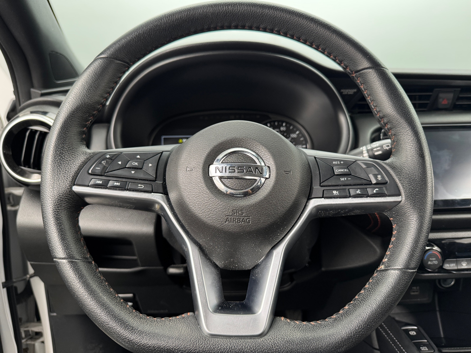 Thumbnail: 2021 Nissan Kicks - 5