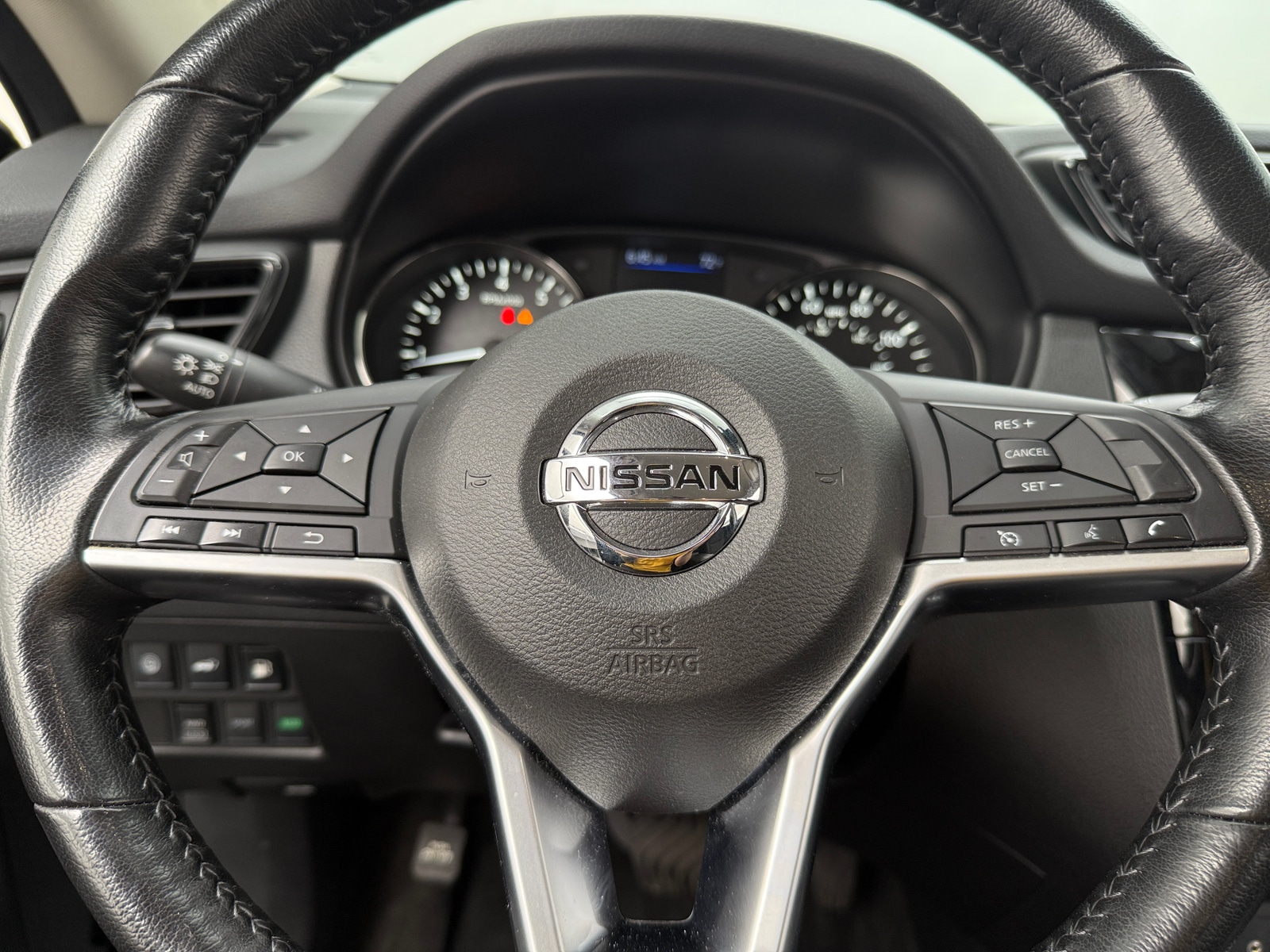 Thumbnail: 2020 Nissan Rogue - 5