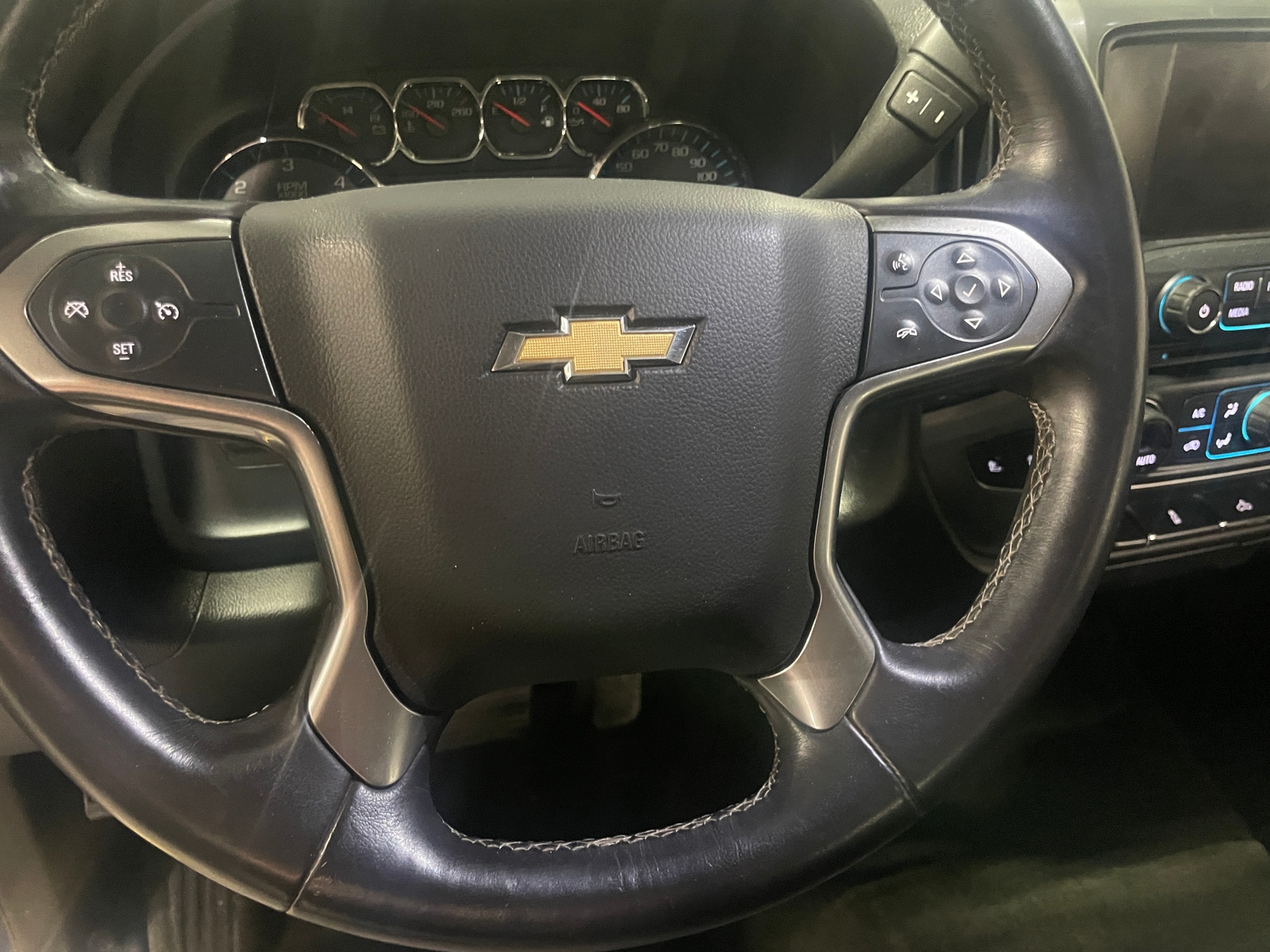 Thumbnail: 2017 Chevrolet Silverado 1500 - 5