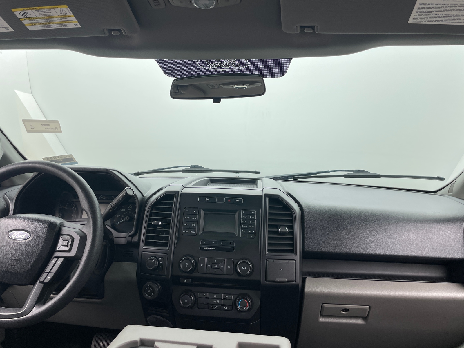 Thumbnail: 2016 Ford Econoline - 3