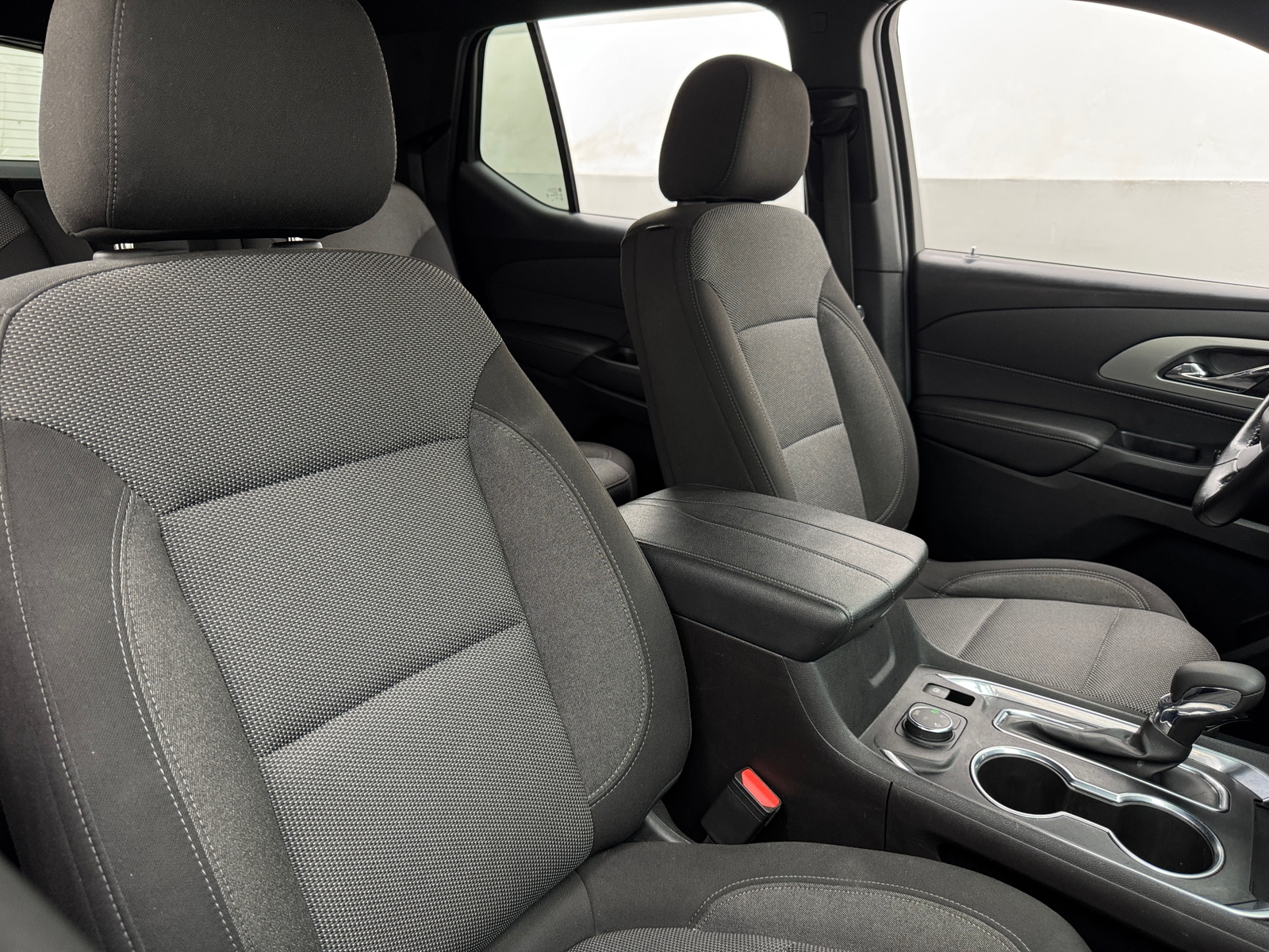 Thumbnail: 2022 Chevrolet Traverse - 2