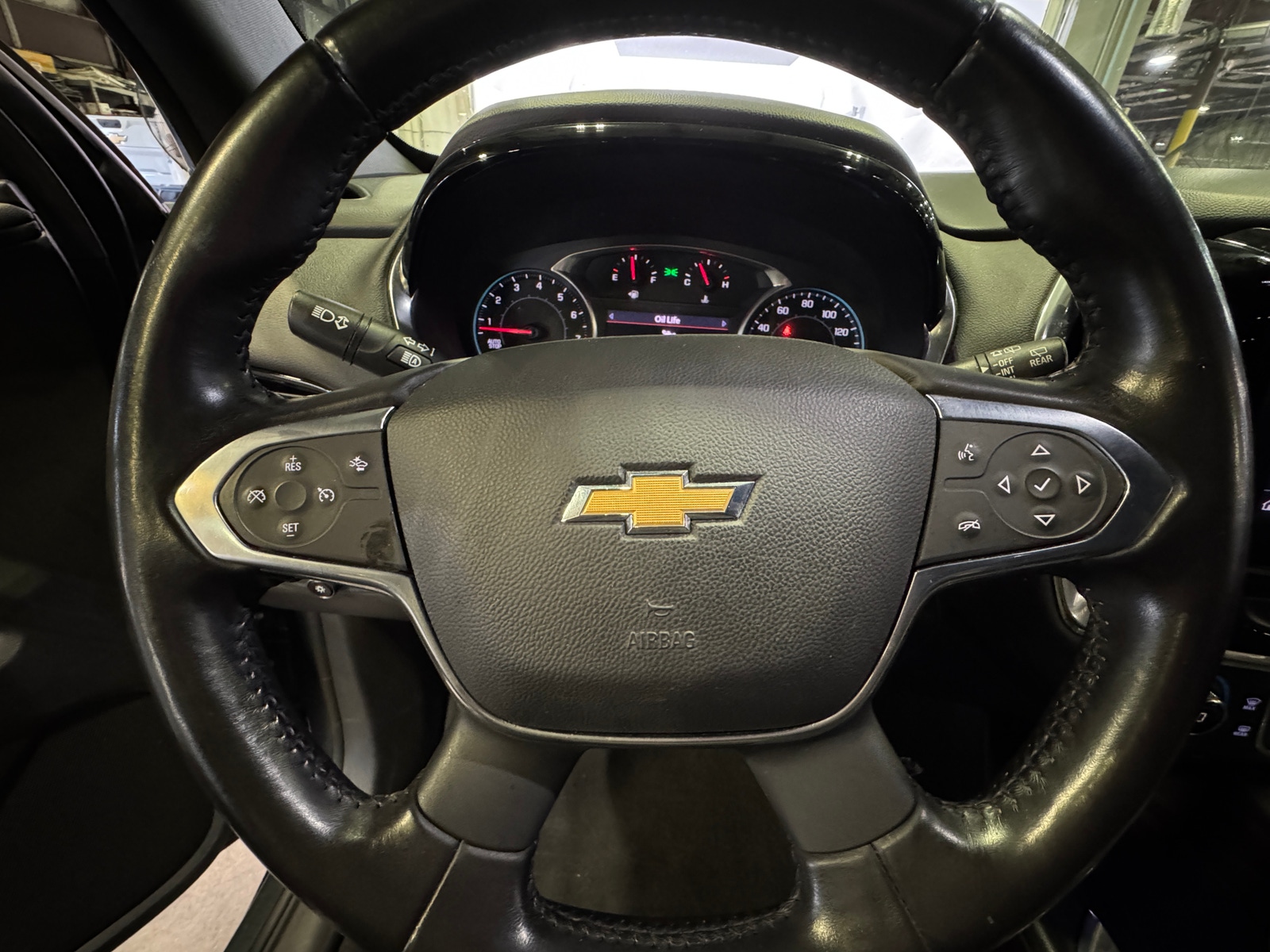 Thumbnail: 2022 Chevrolet Traverse - 5