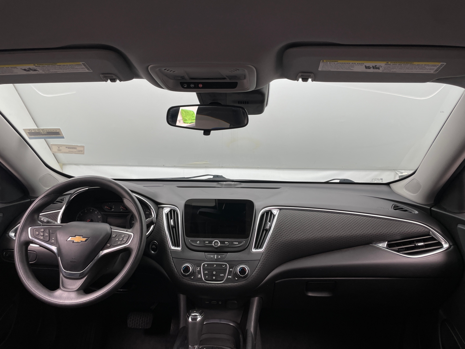 Thumbnail: 2020 Chevrolet Malibu - 3