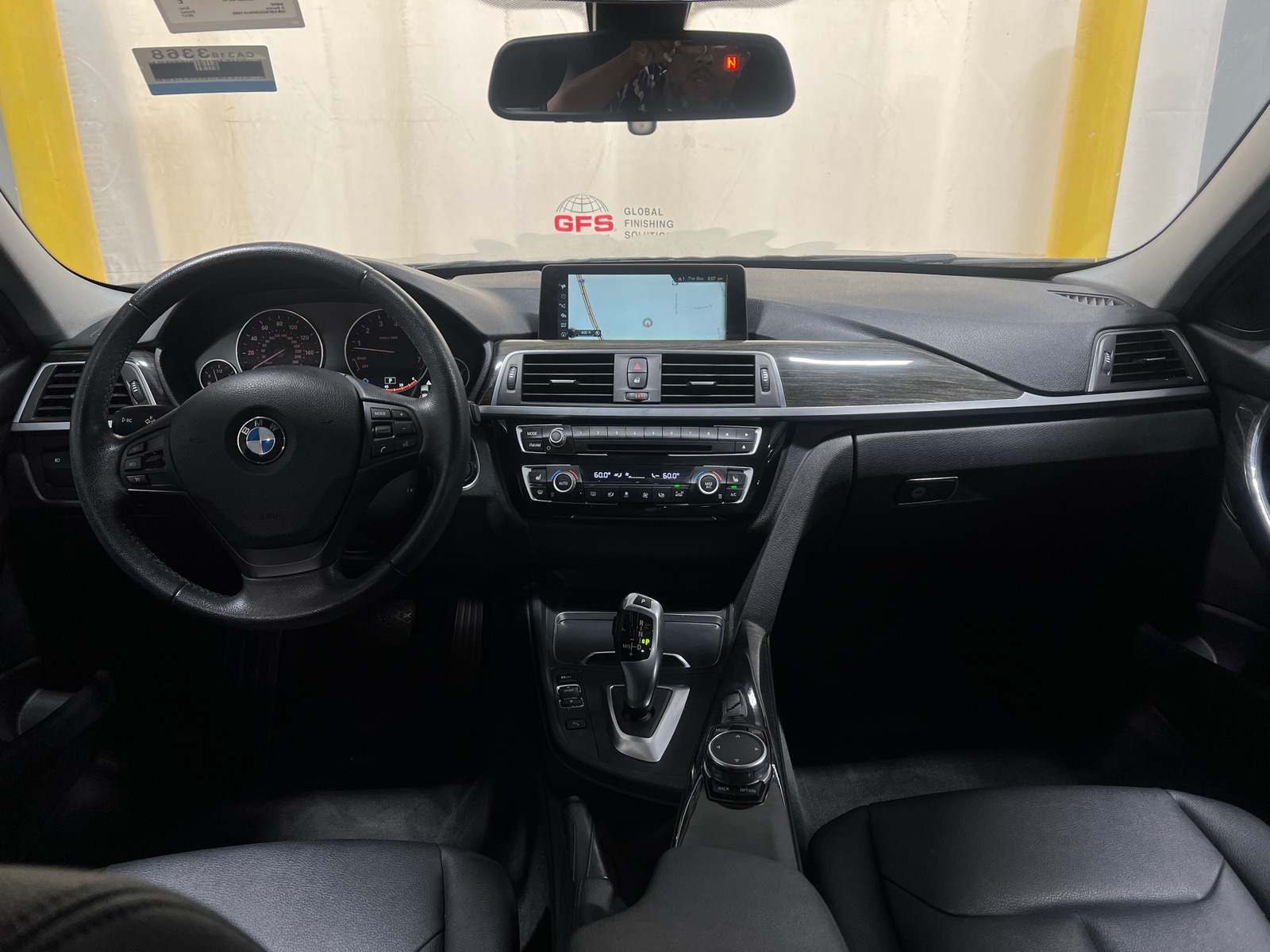 Thumbnail: 2017 BMW 3 Series - 2