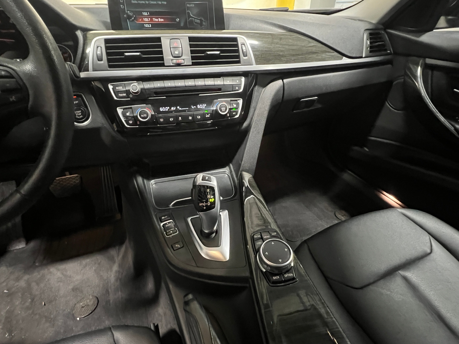 Thumbnail: 2017 BMW 3 Series - 3