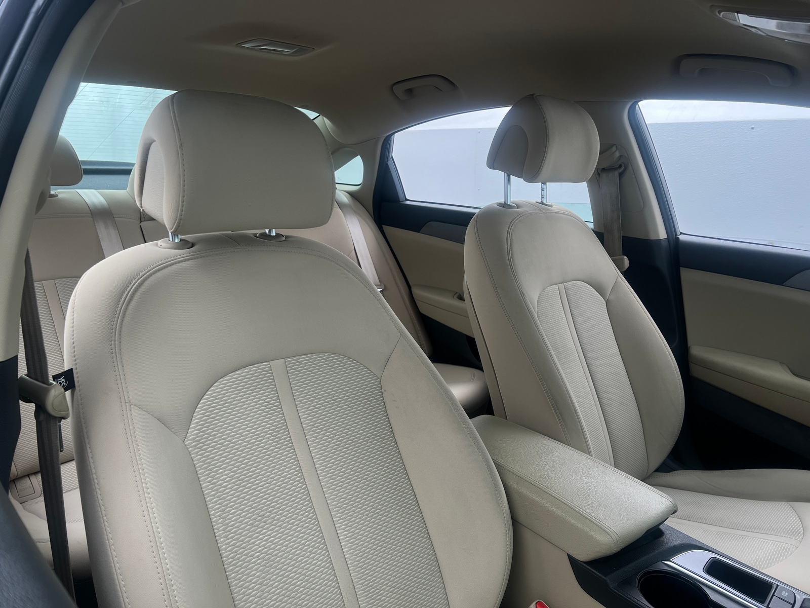 Thumbnail: 2015 Hyundai Sonata - 2