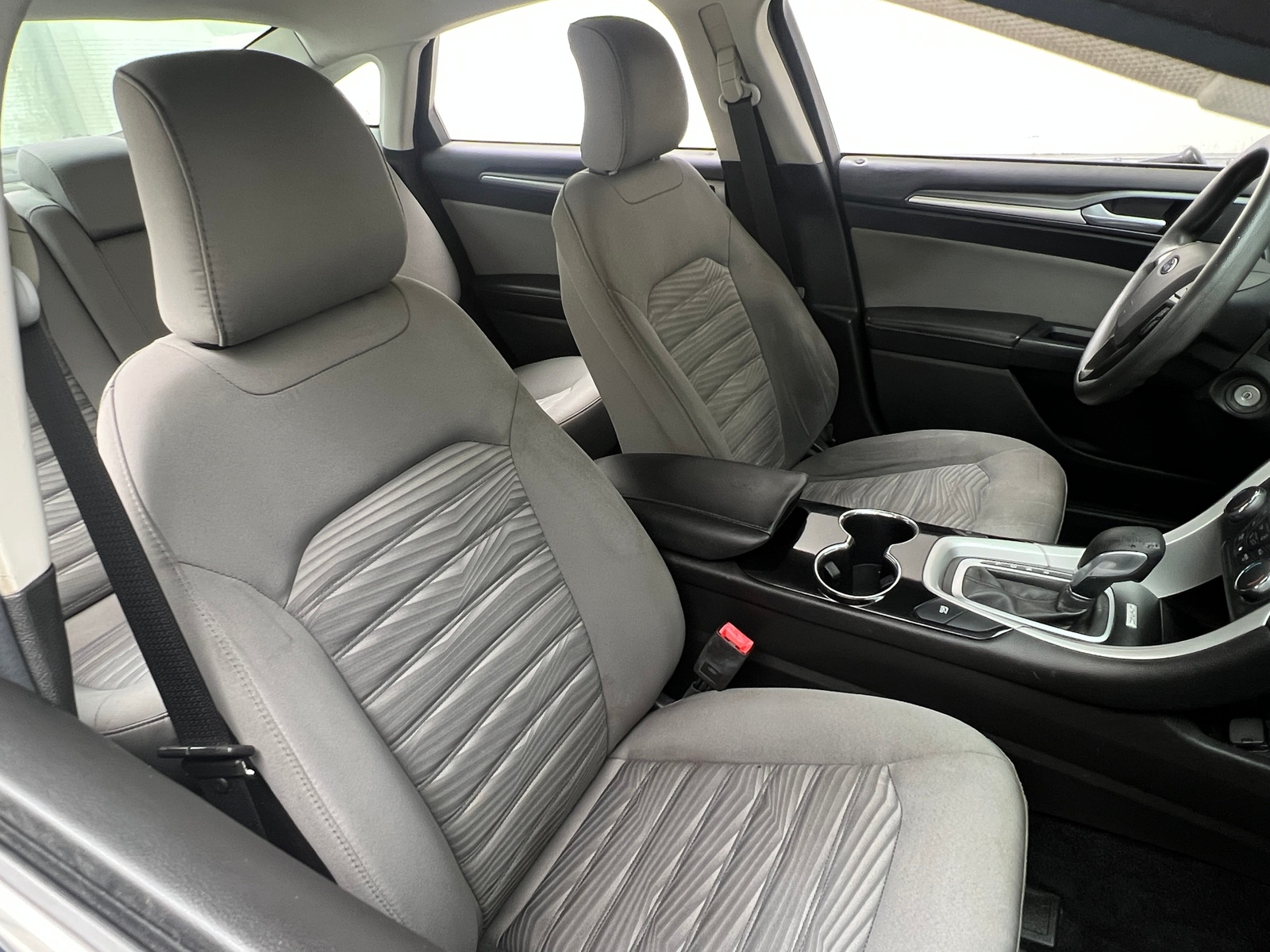 Thumbnail: 2016 Ford Fusion - 2