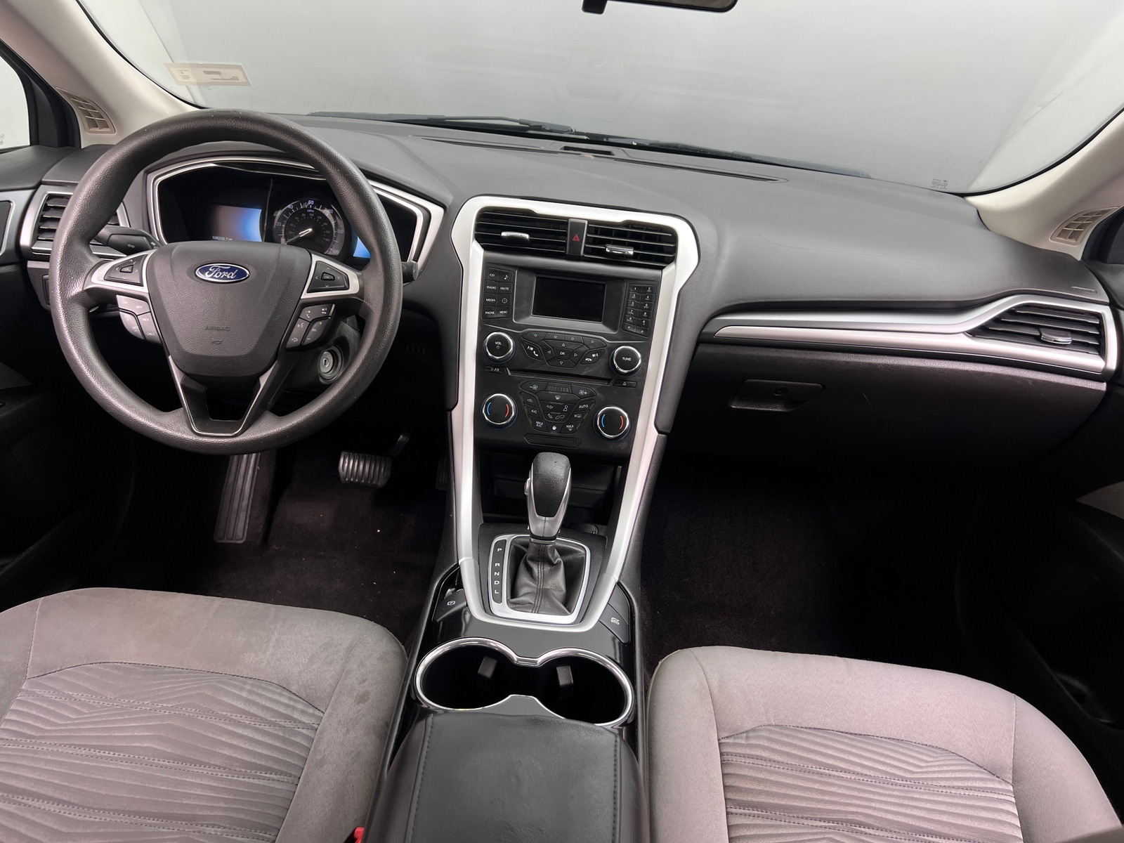 Thumbnail: 2016 Ford Fusion - 3