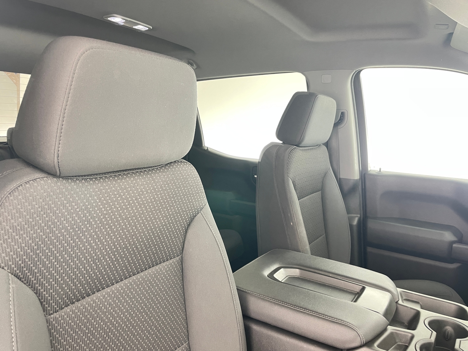 Thumbnail: 2020 Chevrolet Silverado 1500 - 2