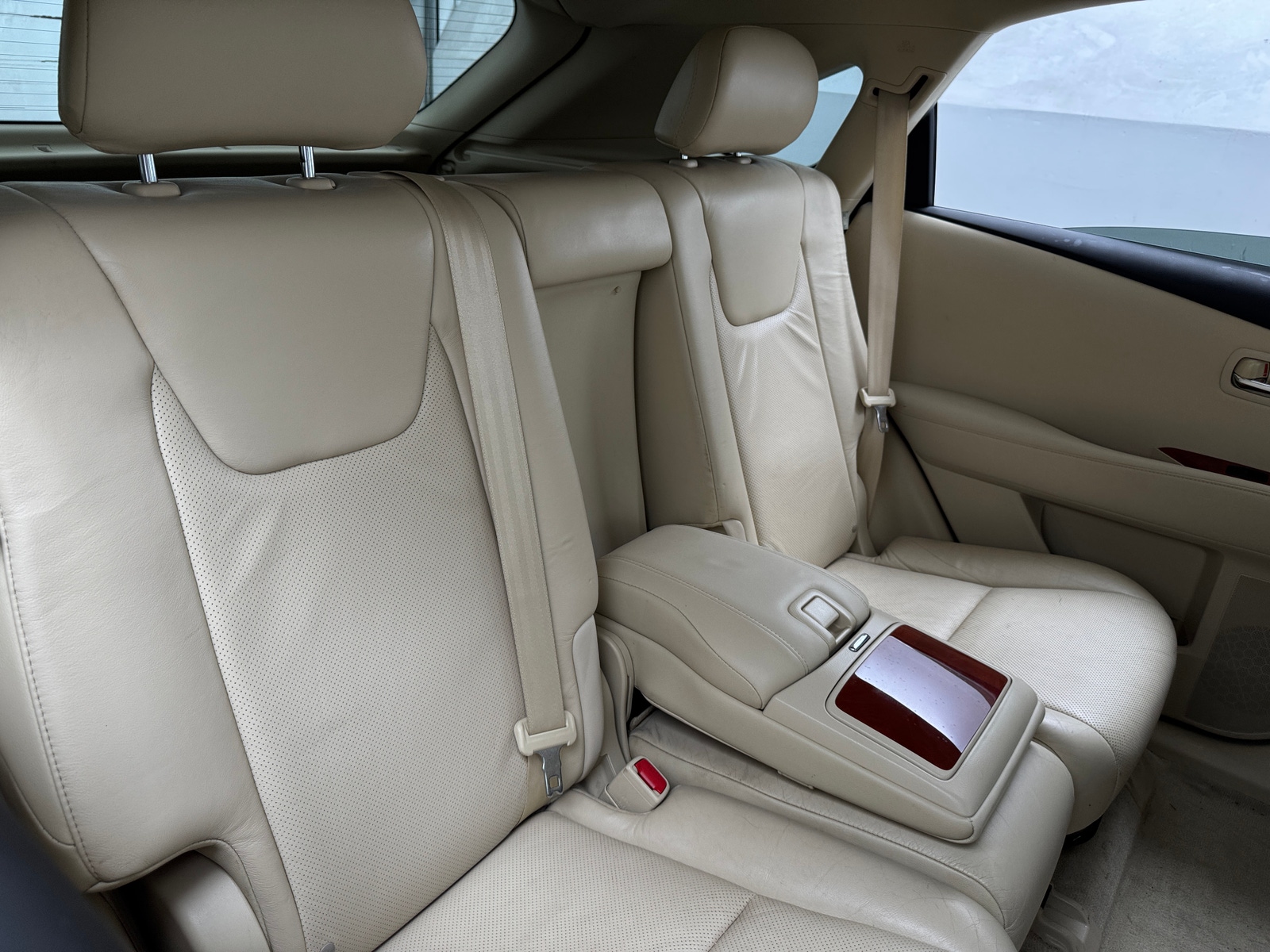 Thumbnail: 2012 Lexus RX - 6