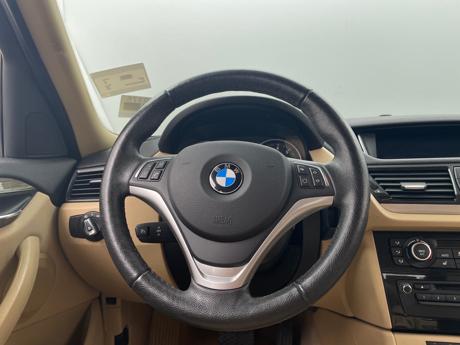 Thumbnail: 2015 BMW X1 - 4