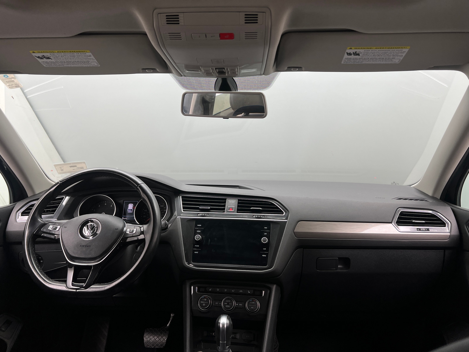 Thumbnail: 2018 Volkswagen Tiguan - 2
