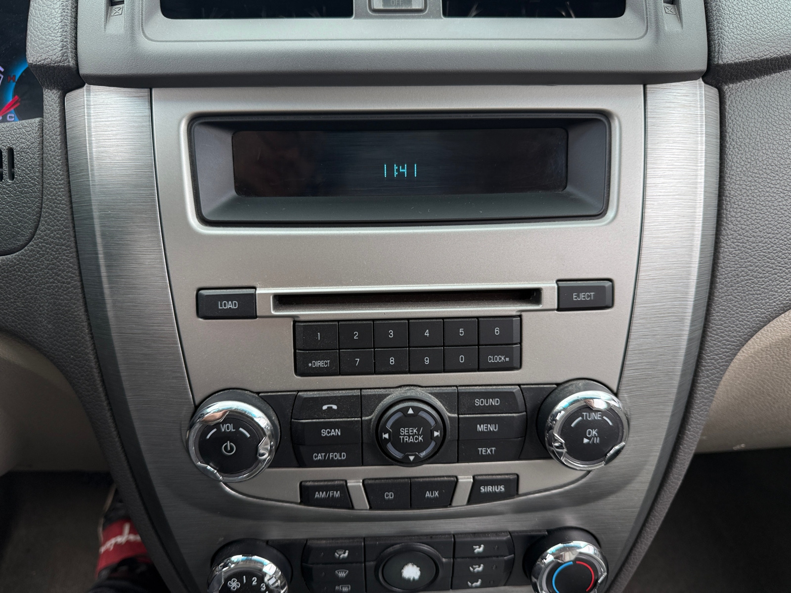 Thumbnail: 2011 Ford Fusion - 4