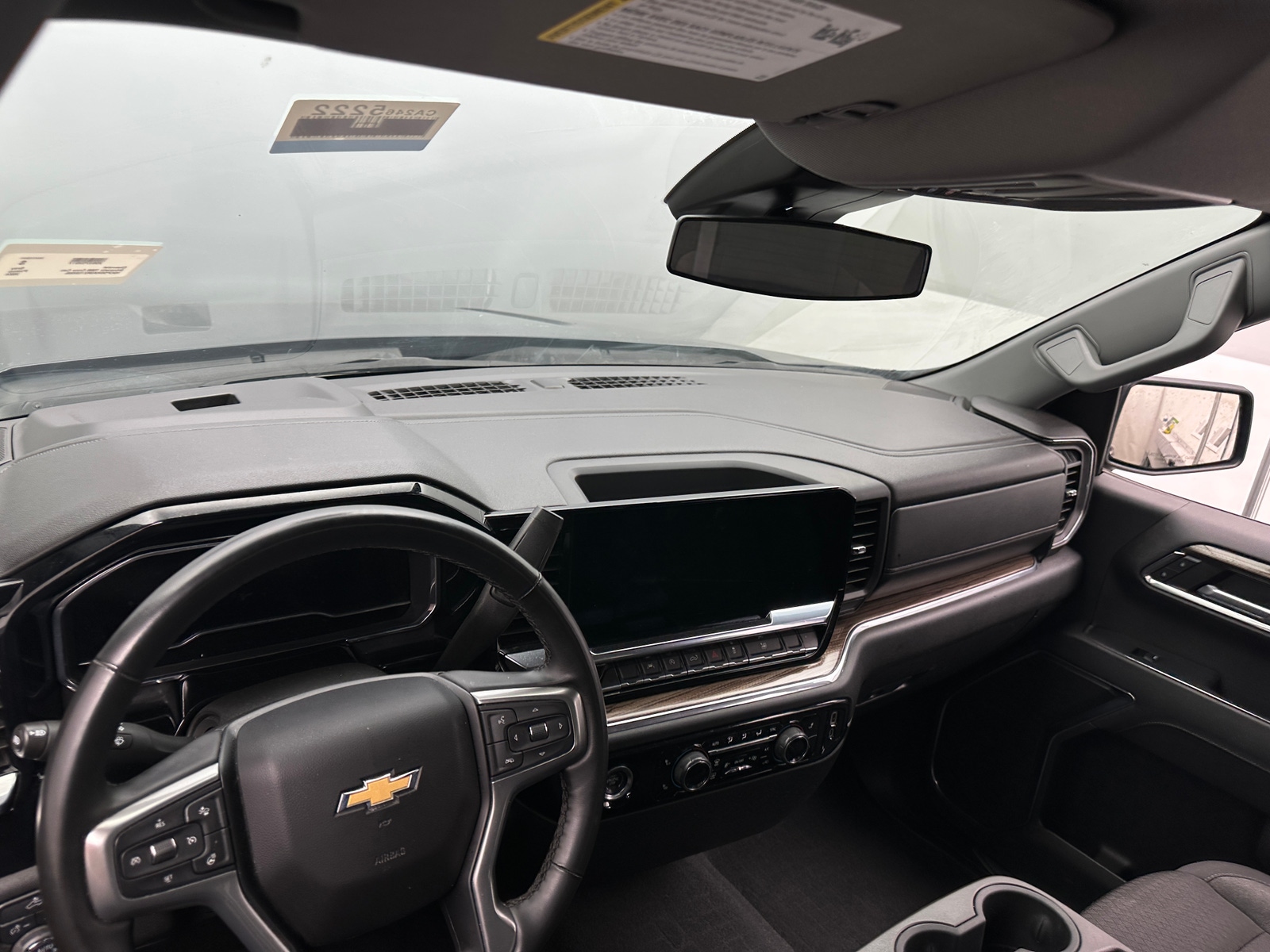 Thumbnail: 2024 Chevrolet Silverado 1500 - 3
