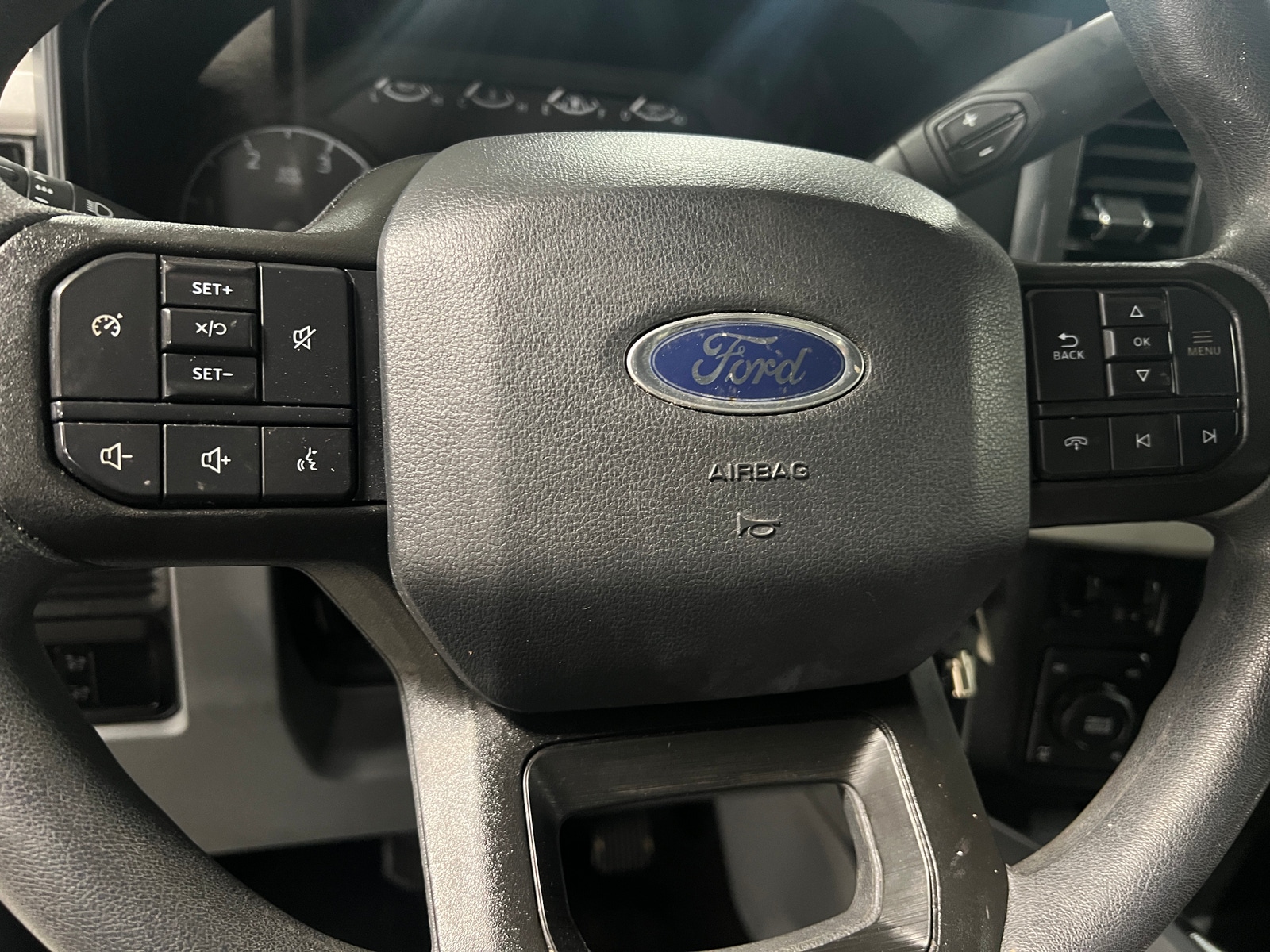 Thumbnail: 2023 Ford Econoline - 5