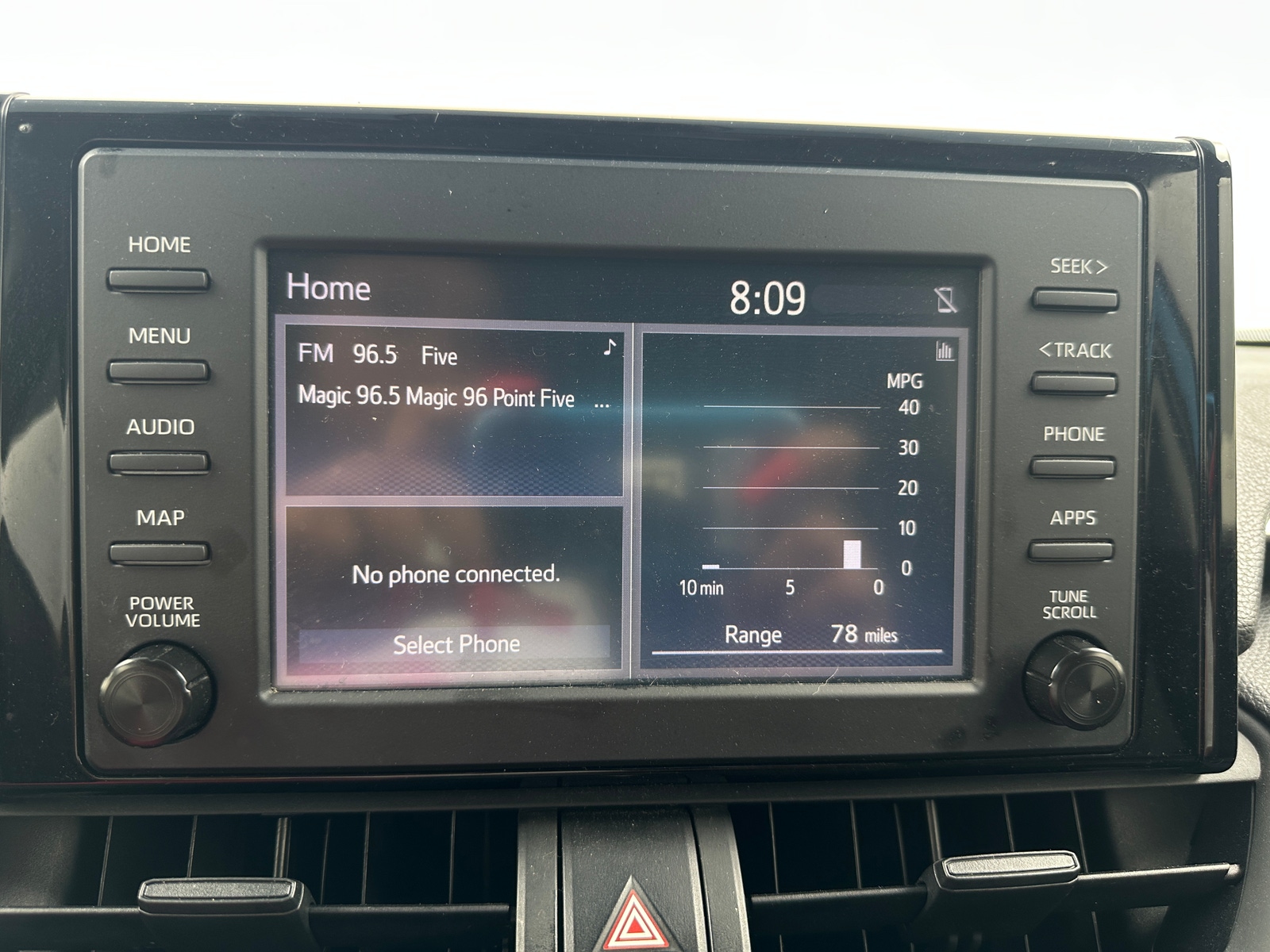 Thumbnail: 2019 Toyota RAV4 - 4