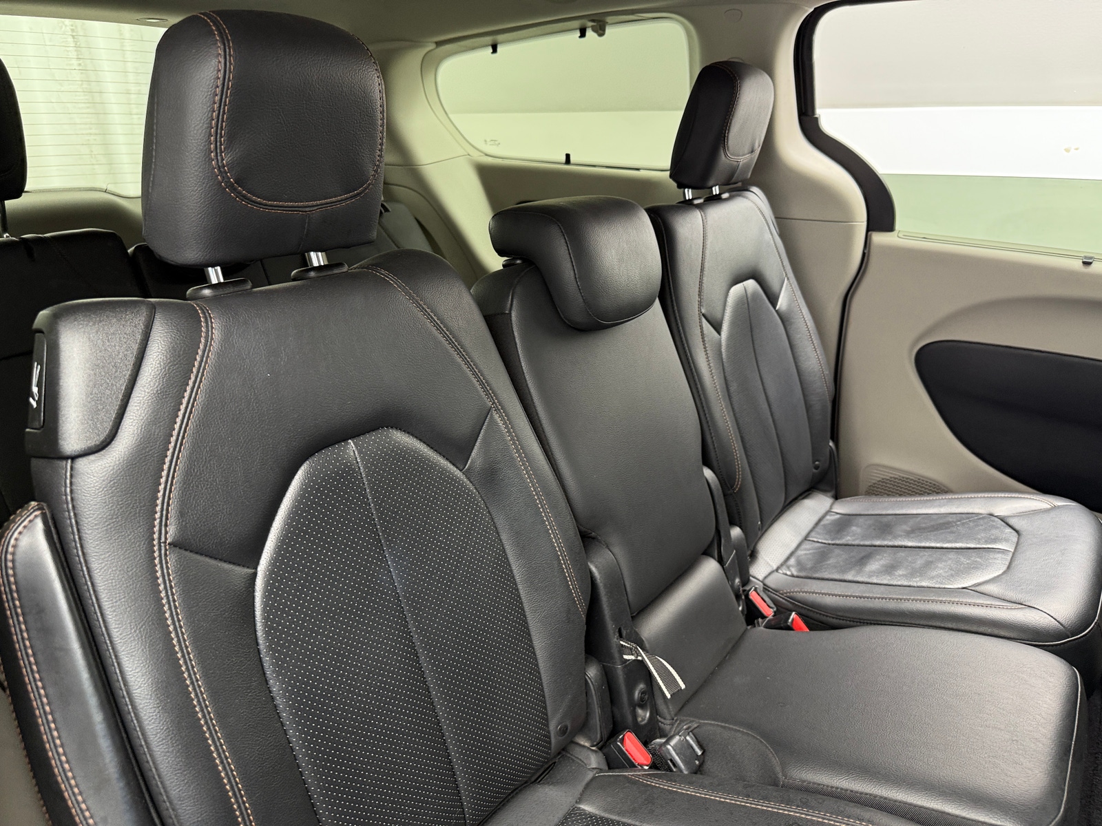 Thumbnail: 2020 Chrysler Pacifica - 5