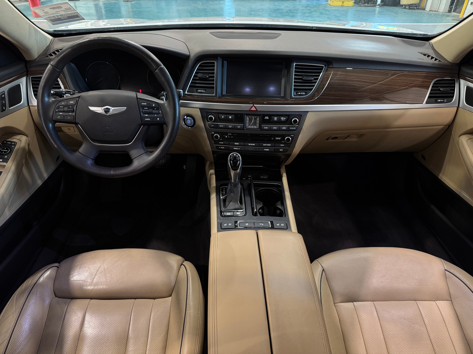 Thumbnail: 2016 Hyundai Genesis - 2