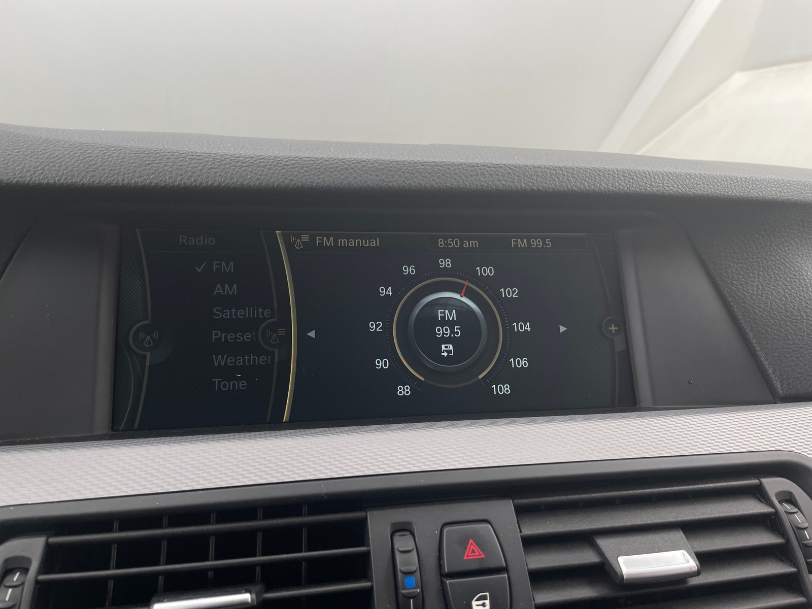 Thumbnail: 2011 BMW 5 Series - 3