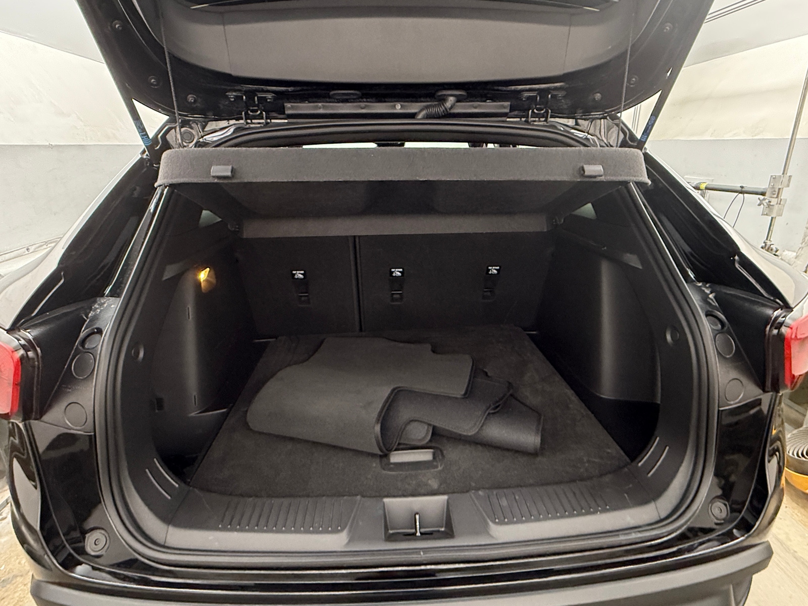Thumbnail: 2024 Chevrolet Trax - 6