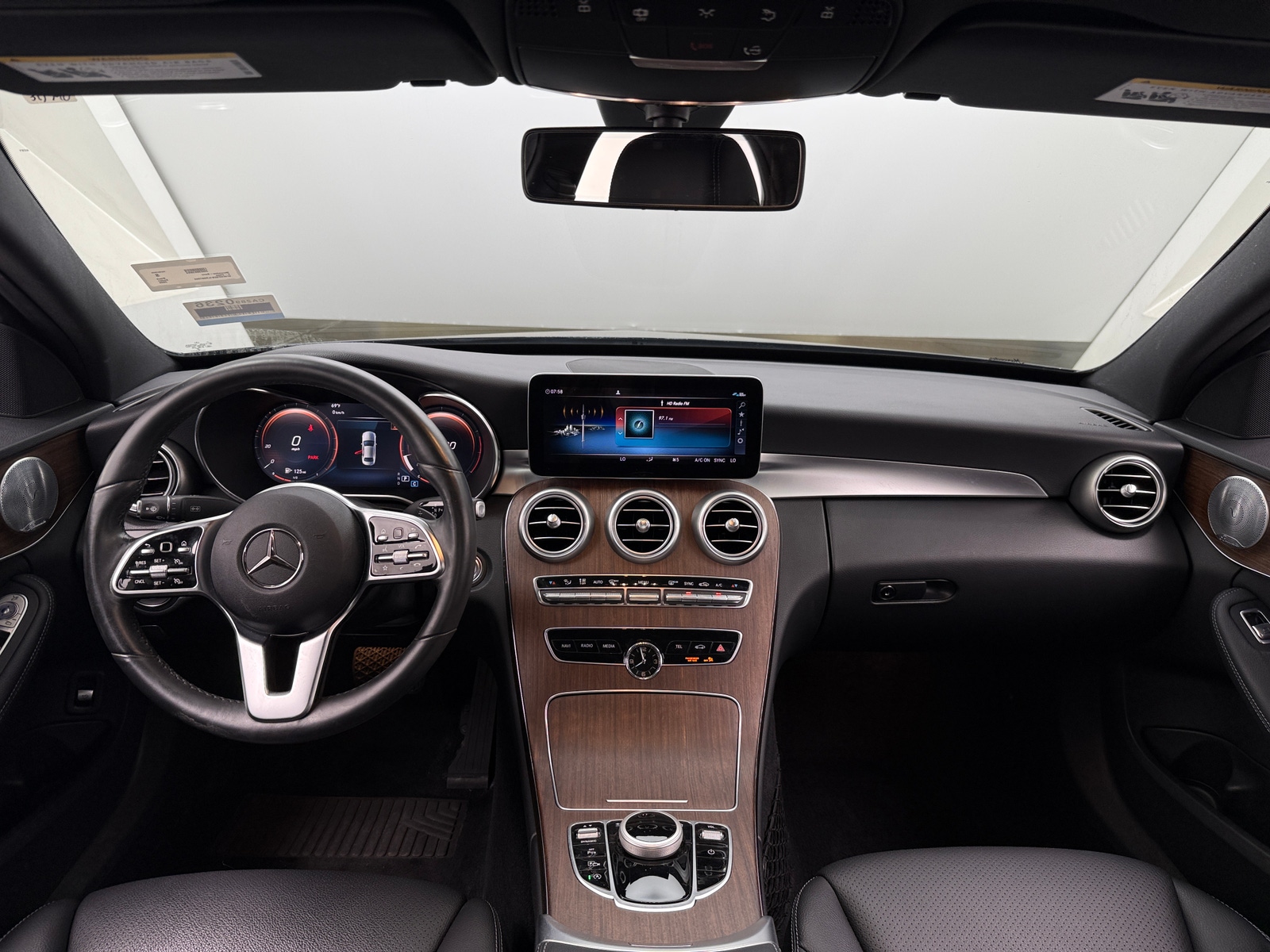 Thumbnail: 2020 Mercedes-Benz C-Class - 2